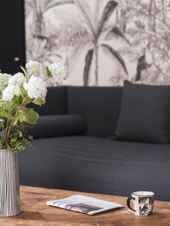 נאנט Appartements Place Royale - Maisons Du Monde Hotel & Suites מראה חיצוני תמונה